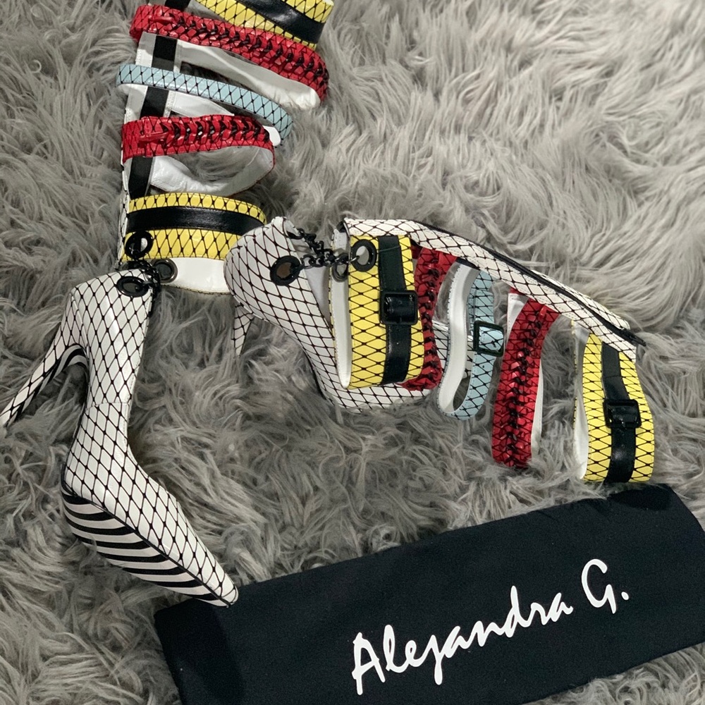 NIB AlejandraG strappy pumps, sz. 38 (US 8)